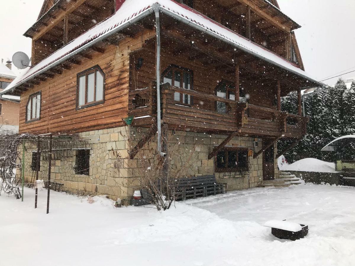 Садиба Червона Калина Private Estate Chervona Kalyna Yaremche Ngoại thất bức ảnh