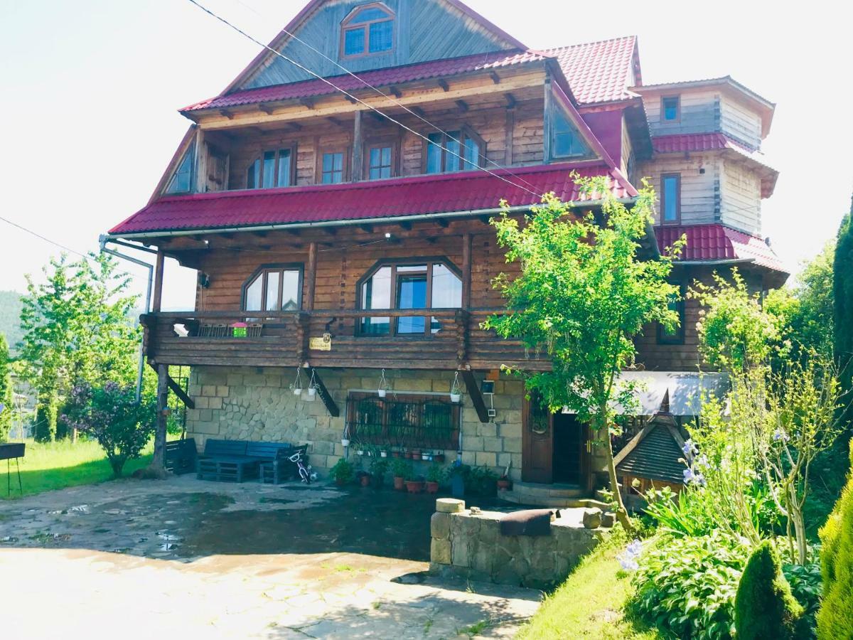 Садиба Червона Калина Private Estate Chervona Kalyna Yaremche Ngoại thất bức ảnh
