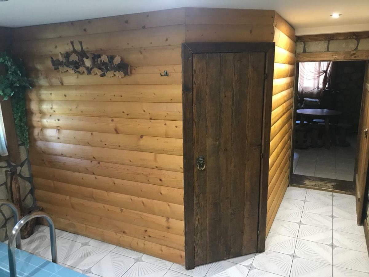 Садиба Червона Калина Private Estate Chervona Kalyna Yaremche Ngoại thất bức ảnh