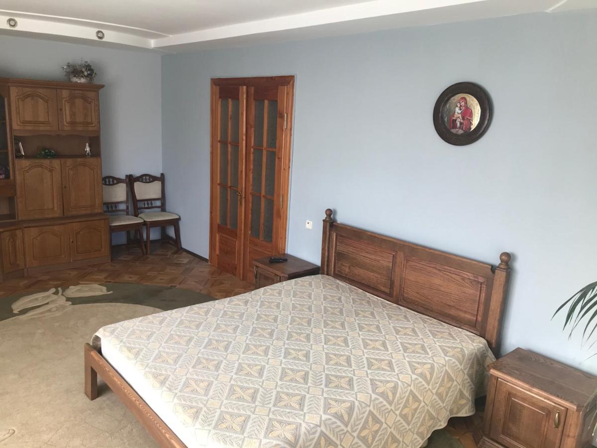 Садиба Червона Калина Private Estate Chervona Kalyna Yaremche Ngoại thất bức ảnh